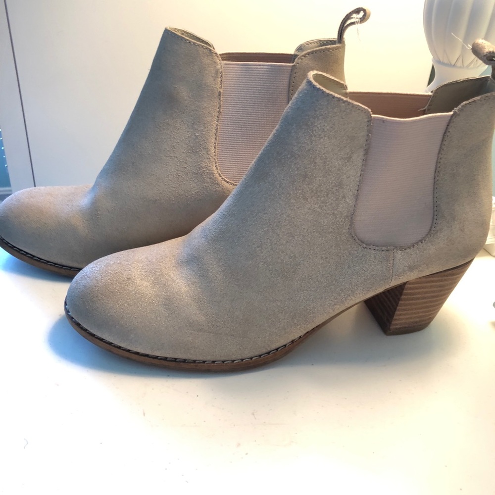 Bellissima Dolce Vita Booties - Picture 3 of 6